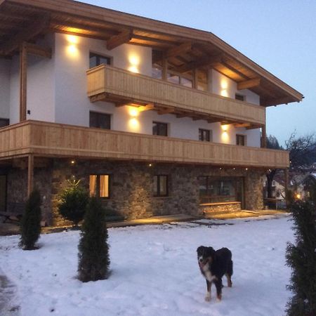 Berghof Zillertal Daire Fügen Dış mekan fotoğraf