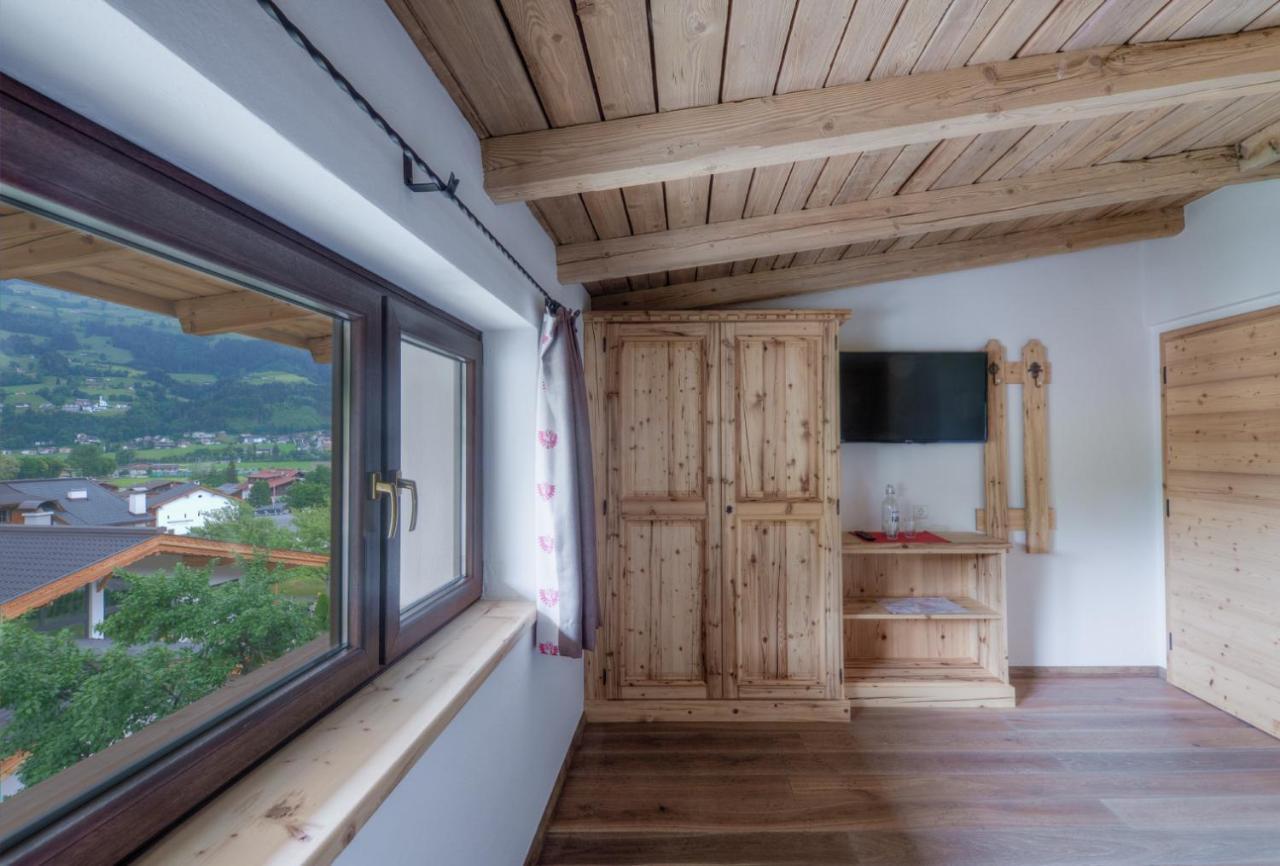 Berghof Zillertal Daire Fügen Dış mekan fotoğraf